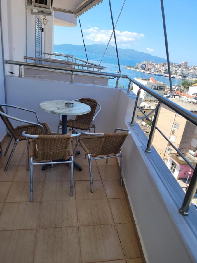 Marina Apartment Sarandë Eksteriør billede